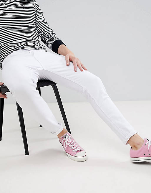 Pull&Bear tapered carrot fit jeans in white