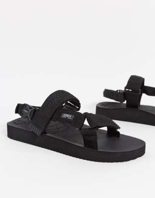 pull and bear sandals