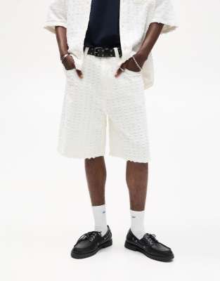 Pull & Bear Textured Baggy Denim Bermuda Shorts In White