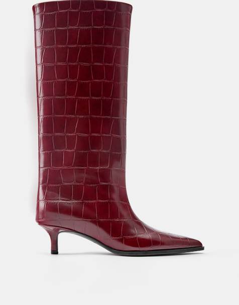 Pull&Bear Textured kitten heel boots in burgundy - view 1