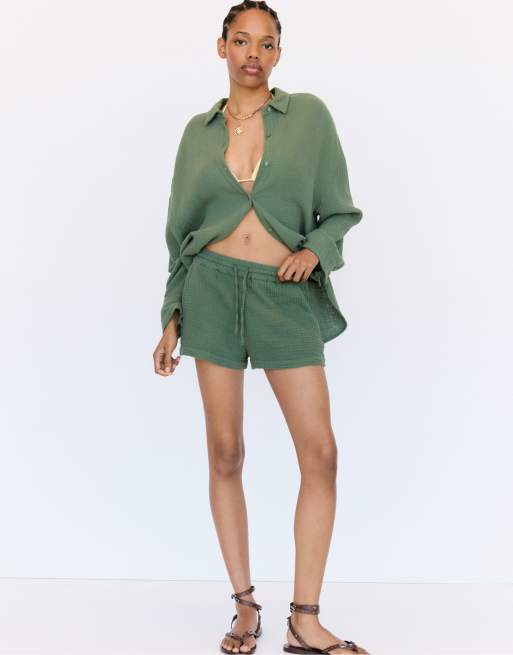 Pull&Bear textured oversized shorts in green