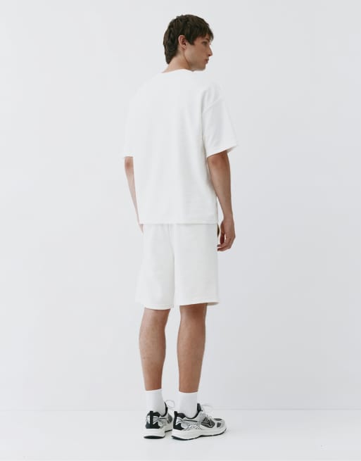 Pull&Bear Textured relaxed fit t-shirt in off white, 2 of 4