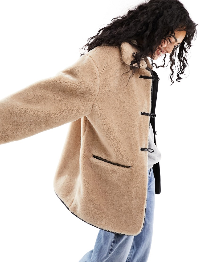 Pull & Bear toggle detail teddy coat in camel-Neutral