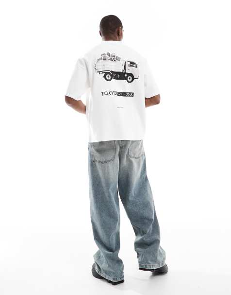 Pull&Bear Tokyo back graphic t-shirt in white - view 1