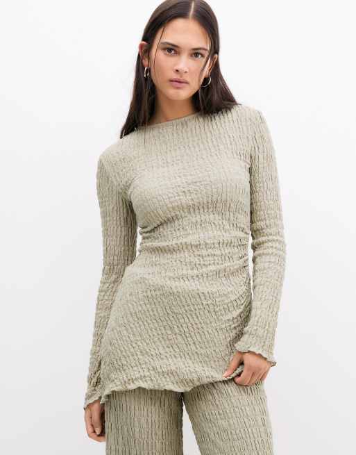 Pull&Bear - Top asimmetrico a maniche lunghe testurizzato verde in coordinato