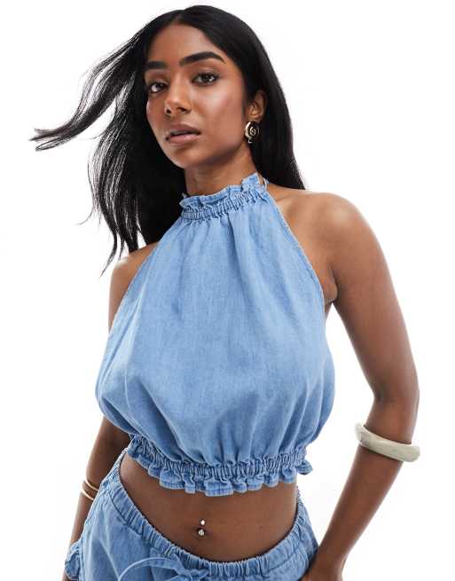 Pull&Bear - Top in denim azzurro arricciato allacciato al collo in coordinato