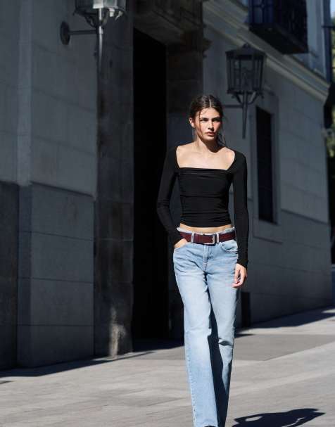 Pull&Bear top med firkantet halsudskæring og rynker i sort - view 1