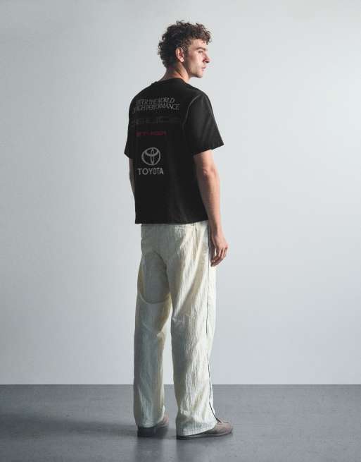 Pull&Bear Toyota Celica T-shirt i sort, 2 af 7