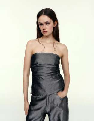 Pull & Bear - Trägerloses, silberfarbenes Oberteil