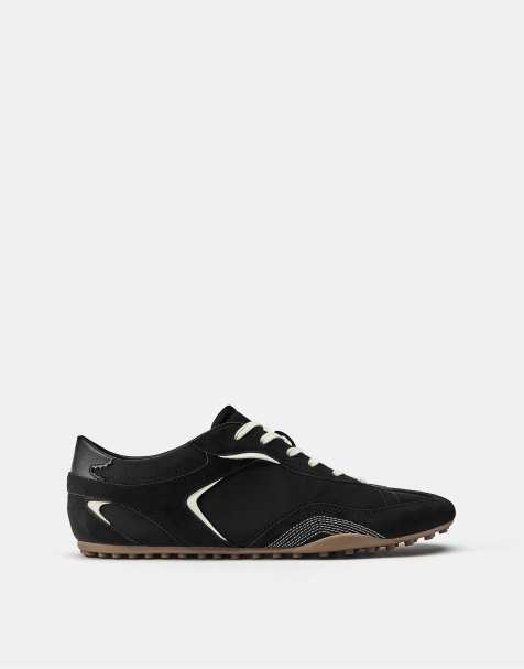 Pull&Bear Trainers in black - view 1