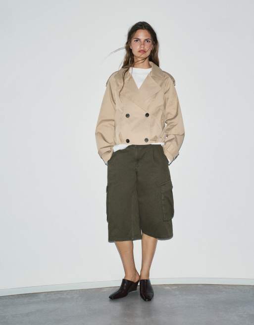 Pull&Bear trenchcoat med ballongpassform i sand, 2 av 7