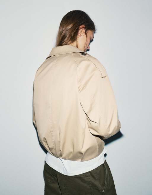 Pull&Bear trenchcoat med ballongpassform i sand, 3 av 7
