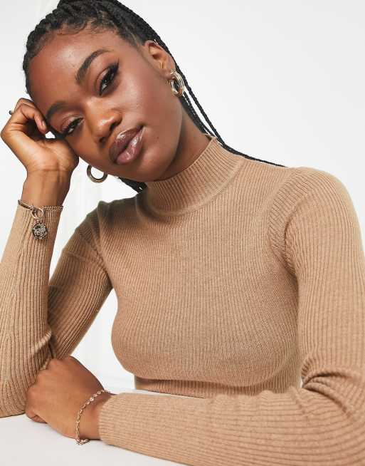 Pull&Bear - Trui met lange mouwen en opstaande boord in camel 