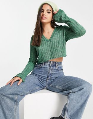 Pull&Bear v neck collar long sleeved cropped ribbed top in green