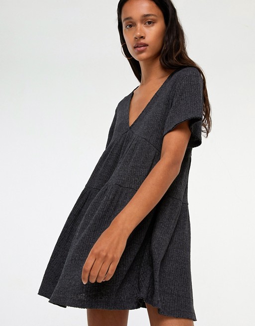 Pull&Bear v neck mini smock dress in grey