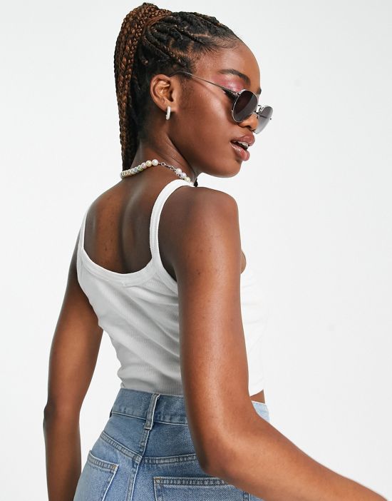 https://images.asos-media.com/products/pullbear-varsity-cropped-top-in-white/203100864-2?$n_550w$&wid=550&fit=constrain