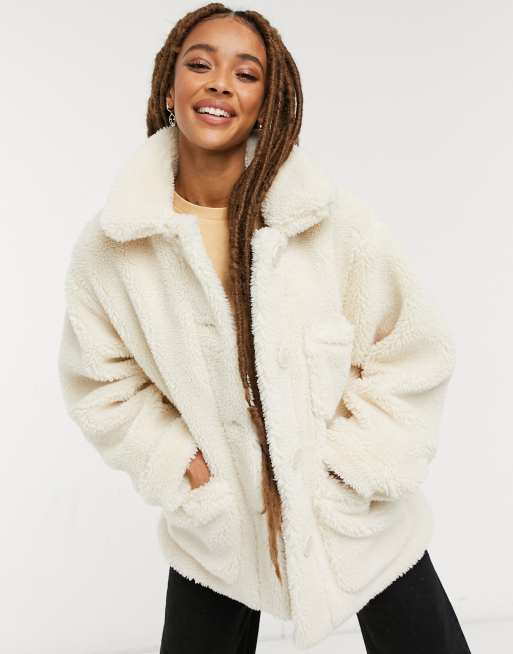 manteau blanc pull and bear