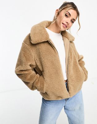 Pull&Bear borg jacket in tan brown - ASOS Price Checker