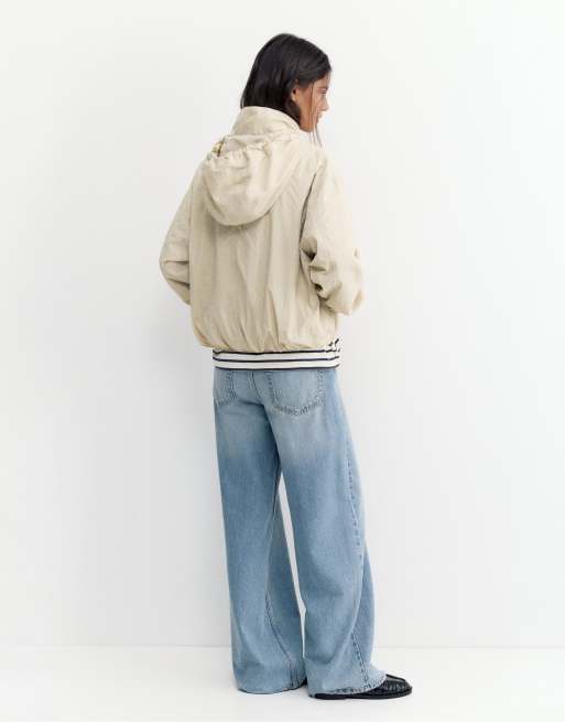 Pull&Bear veste légère à capuche sable, 2 de 7