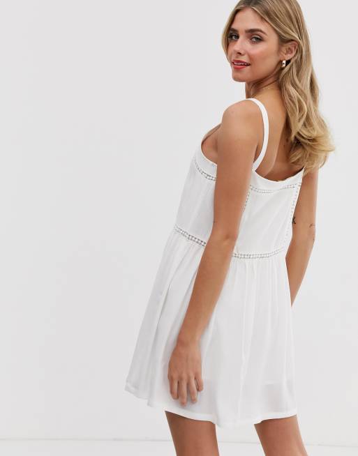 Pull Bear Vestito bianco con dettagli all uncinetto ASOS