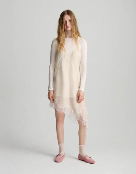 Pull&Bear - Vestito con spalline sottili doppie beige - view 1