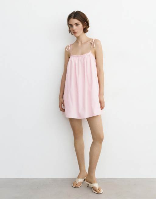 Pull&Bear - Vestito corto rosa con spalline e volant, 2 di 4