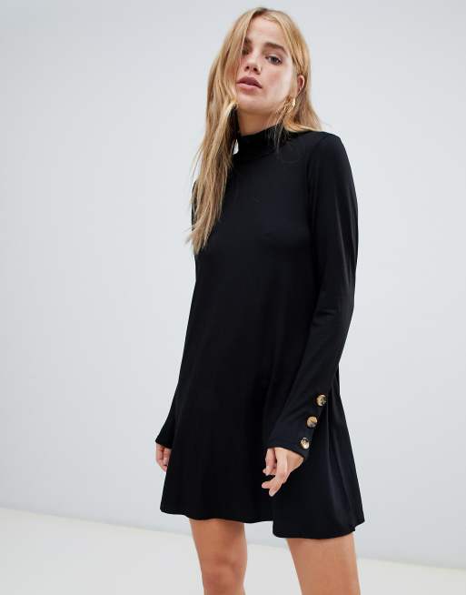 Pull&bear - Vestito svasato nero a collo alto con bottoni