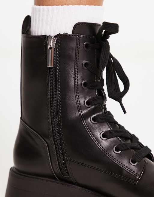 Pull&Bear - Veterlaarzen met dikke zool en brede pasvorm in zwart, 2 van 4