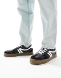 [Pull & Bear] Pull & Bear vintage contrast sneakers in black 39 BLACK