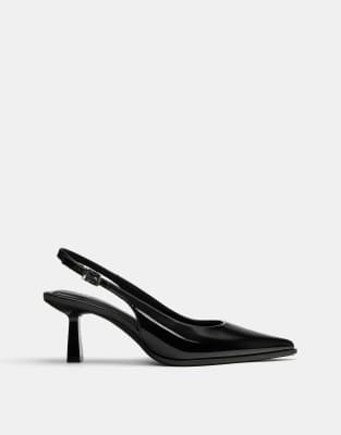Pull & Bear - Vinyl-Slingback-Schuhe in Schwarz mit Kitten-Absatz