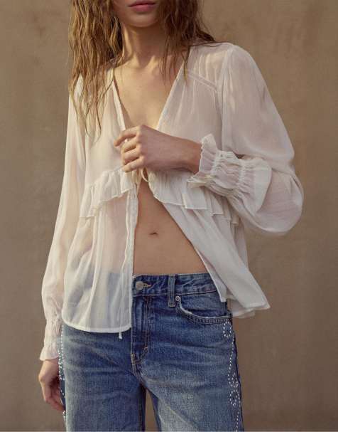 Pull&Bear – Vit blus med volang - view 1
