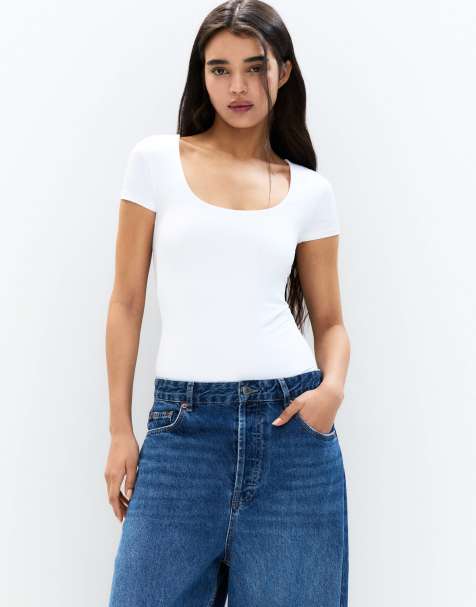 Pull&Bear – Vit body i polyamid med djup halsringning och korta ärmar - view 1