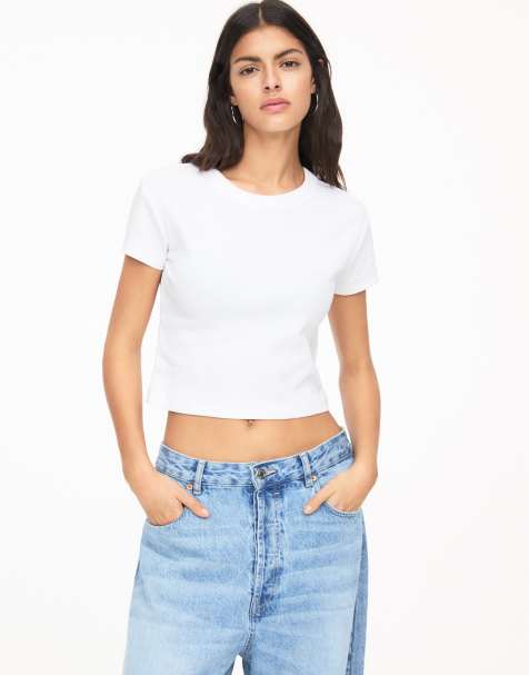 Pull&Bear – Vit, ribbad t-shirt i kort design - view 1