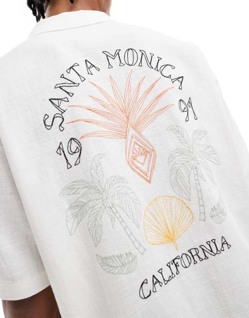 Pull&Bear – Vit skjorta med Santa Monica-tryck baktill, 4 av 4