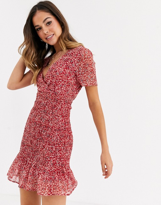 Pull&Bear vneck ditsy floral mini dress in red