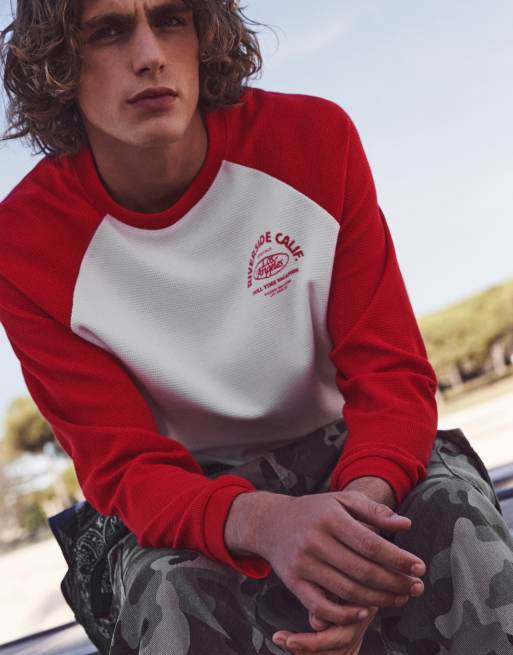 Pull&Bear Waffle-knit raglan sleeve t-shirt in red, 3 of 7