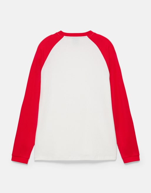 Pull&Bear Waffle-knit raglan sleeve t-shirt in red, 7 of 7