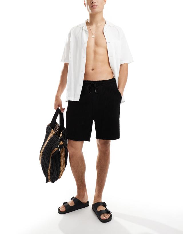 Pull&Bear - waffle structure shorts in black