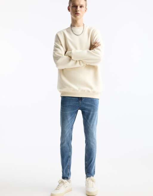 Pull&Bear Washed carrot-fit jeans in medium blue