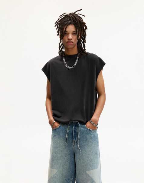 Pull&Bear Washed sleeveless t-shirt in black - view 1