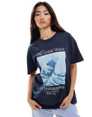 Shop Pull&Bear wave graphic t shirt Online – Trendy & Affordable Fashion