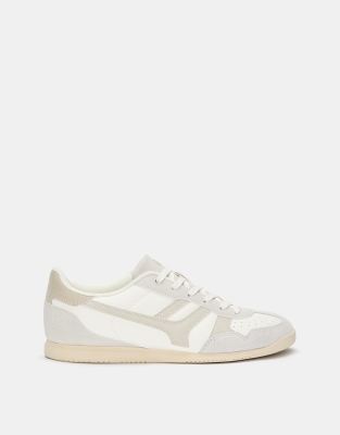 Pull & Bear - Weiße Sneaker