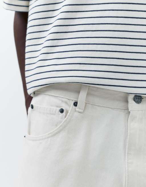 Pull&Bear – Weite Bermuda-Jeansshorts in Beige, 3 von 4