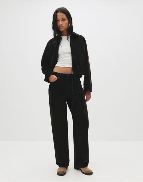 Pull&Bear – Weite Jeans in Braun mit Gürtel und mittelhohem Bund - view 1