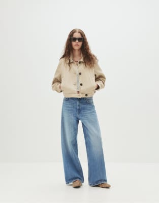 Pull & Bear - Weite Jeans in Mittelblau mit mittelhohem Bund