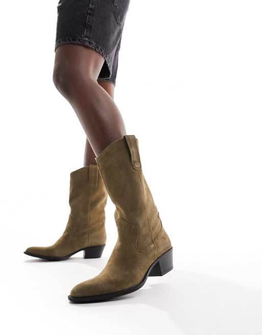 Pull Bear western style seude boot in beige