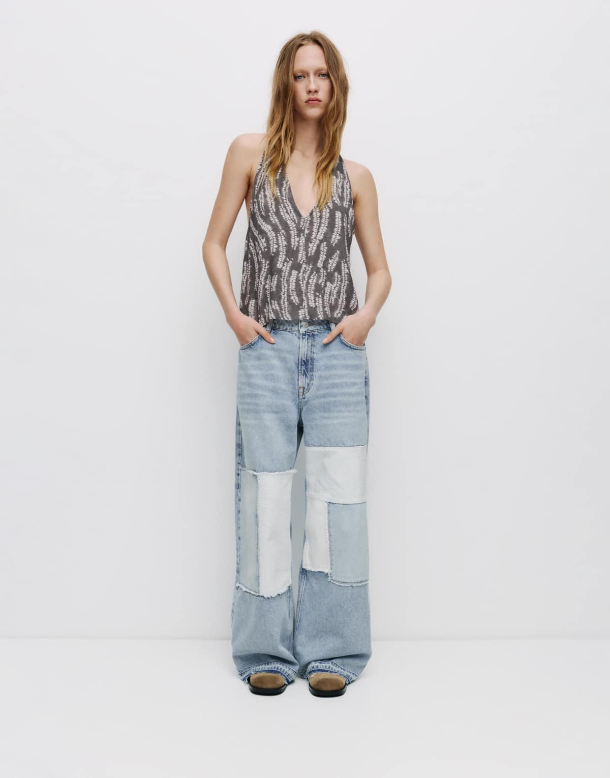 Pull&Bear White patchwork jeans in pale blue