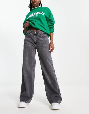 Pull&Bear wide leg baggy jeans in washed black
