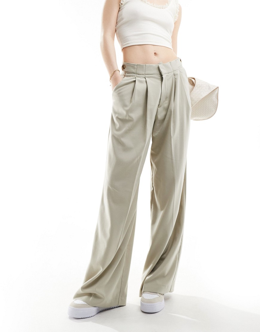 Pull & Bear Wide Leg Double Pleat Tailored Pants In Stone-gray