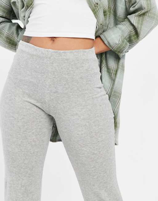 Pull&Bear wide leg flare co-ord trousers in grey, 3 of 4